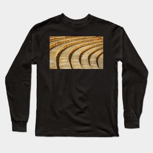 'Talons' (amphitheater) Long Sleeve T-Shirt